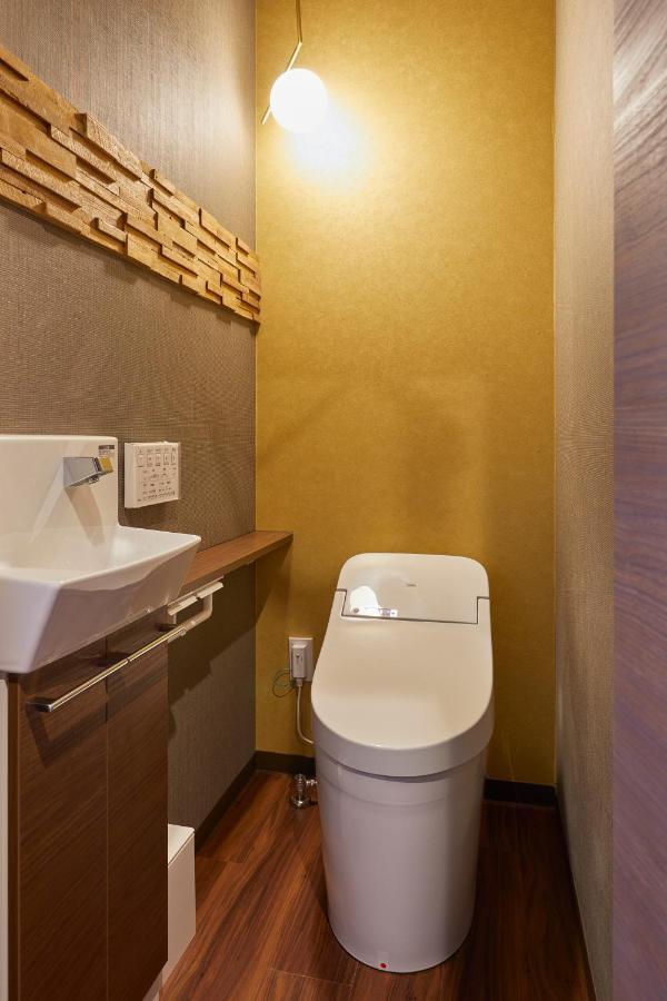 古今 天下茶屋 With A Private Parking Lot And A Half Open-Air Bath And Direct To Kix Villa Osaka Buitenkant foto