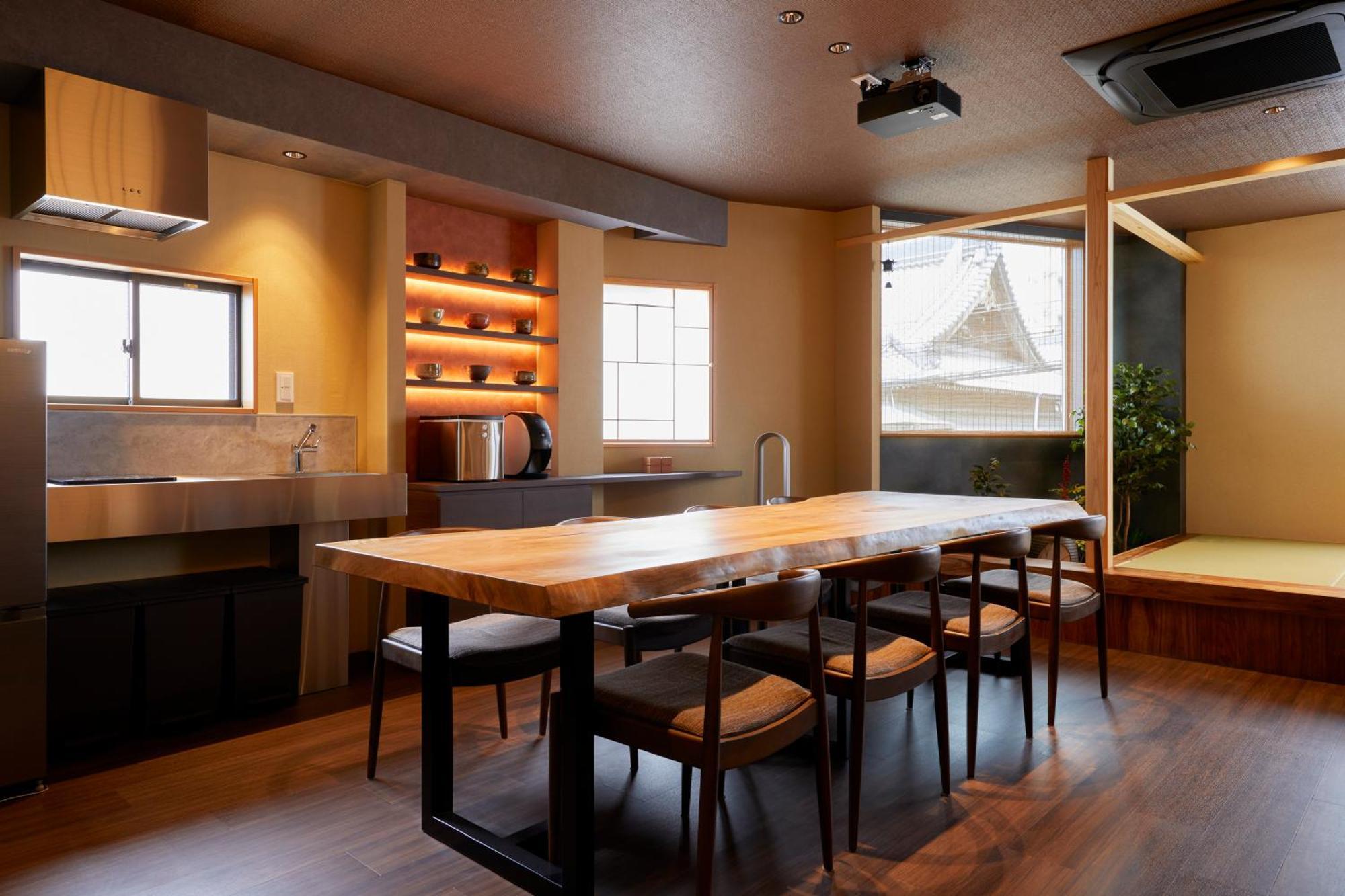 古今 天下茶屋 With A Private Parking Lot And A Half Open-Air Bath And Direct To Kix Villa Osaka Buitenkant foto
